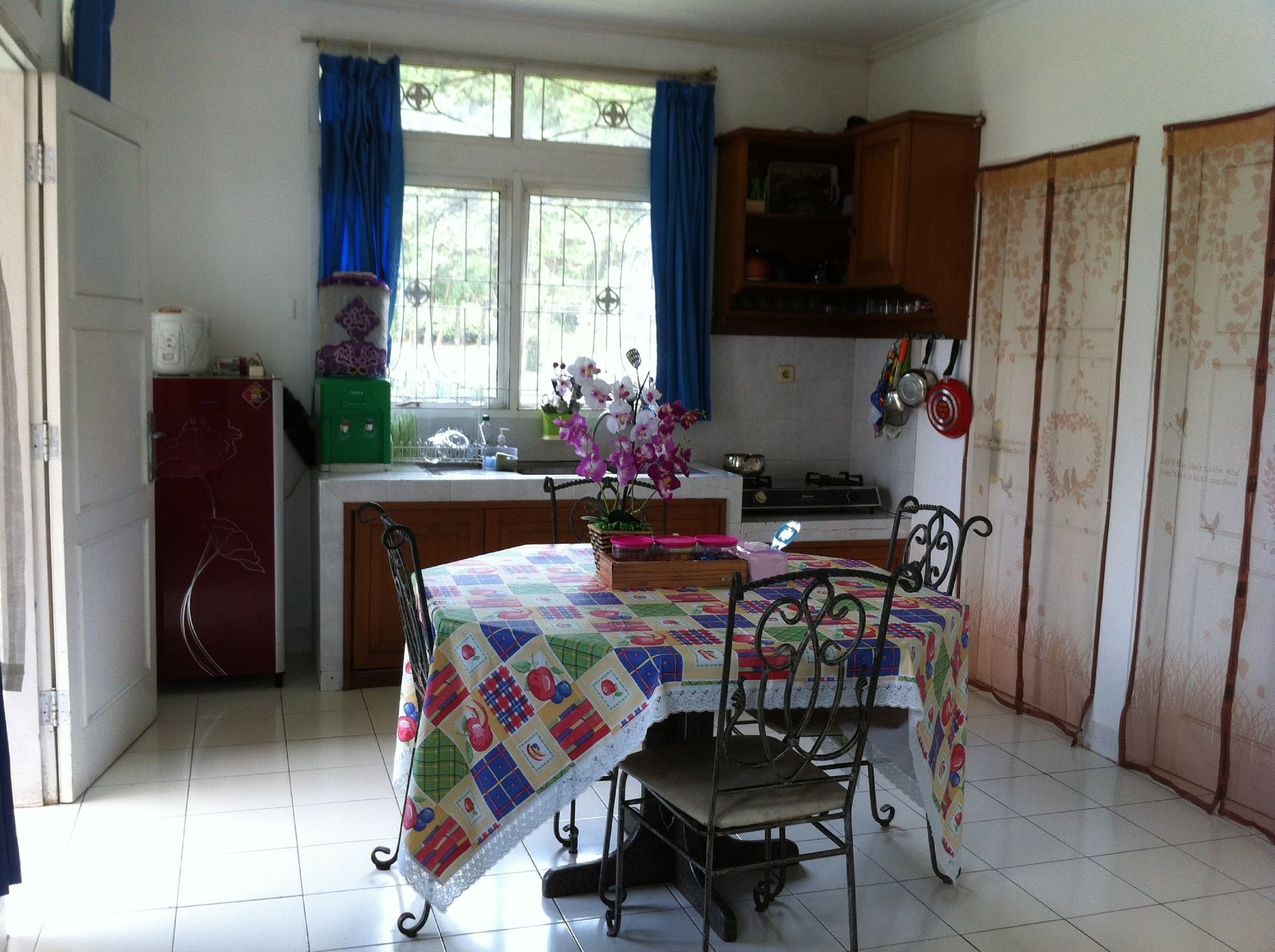 Villa Bukit Danau Lot 12 Cipanas  Esterno foto